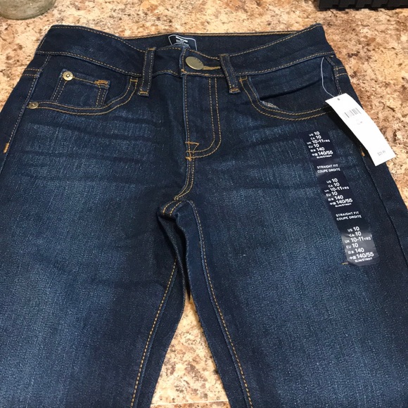 NWT Girls Gap Straight Fit Jeans - Picture 1 of 3